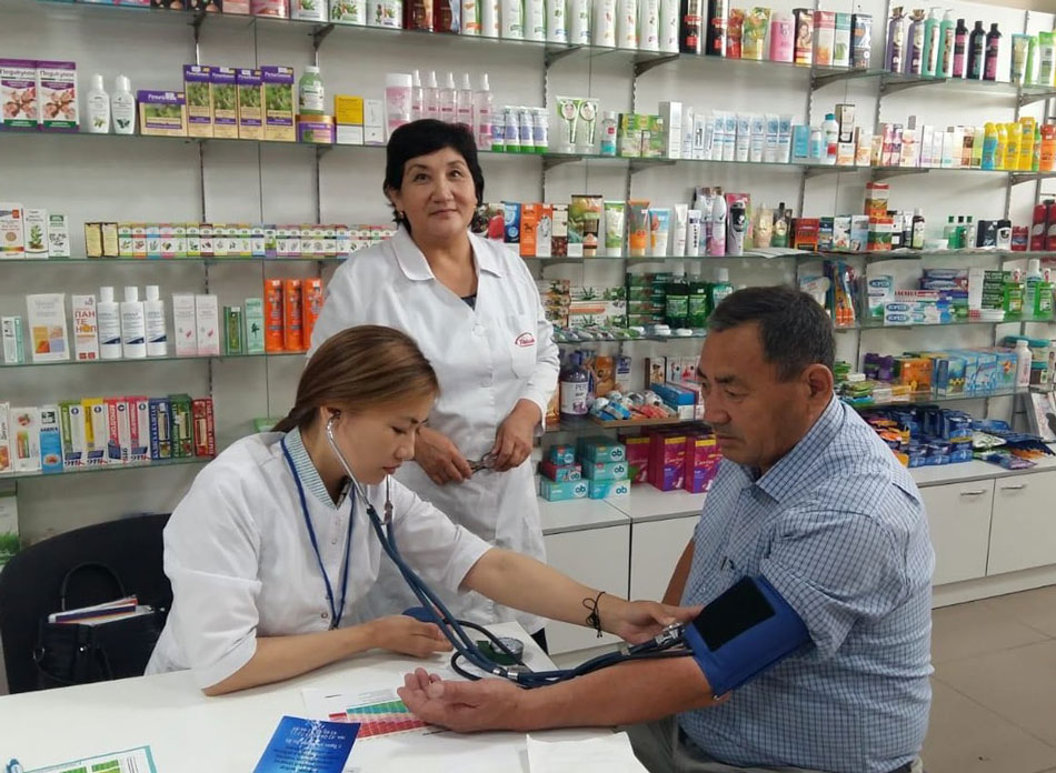 Аптеки Жамбылской области провели акцию по обслуживанию населения по стандарту GPP